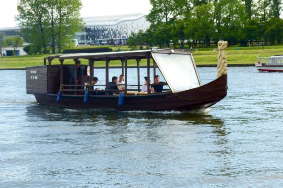Krakow: Vistula River Cruise with Historical Views - A Deep Dive into the Experience