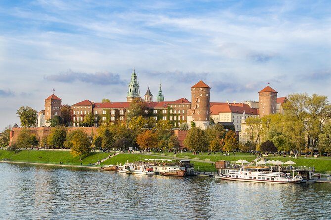 Krakow: Wawel Castle Guided Tour - Authentic Insights from Traveler Reviews