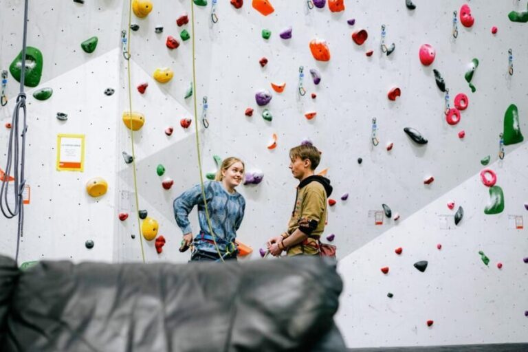 Kristiansand: Sørlandet Klatresenter Equipment Rental - Why This Climbing Center Offers Excellent Value