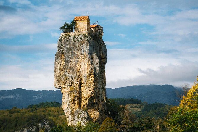 Kutaisi: Chiatura Cable Cars & Katskhi Pillar Guided Tour - Why This Tour Offers Real Value