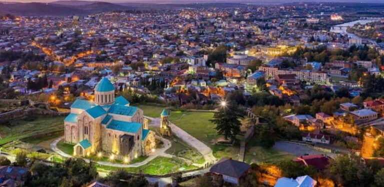 Kutaisi Monasteries: Bagrati, Gelati, Motsameta from Batumi - The Experience You Can Expect