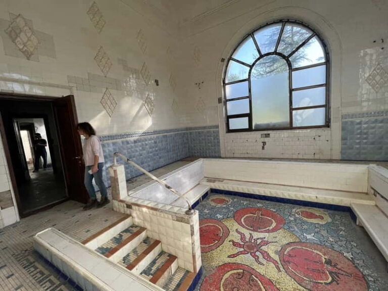 Kutaisi: Tskaltubo Abandoned Soviet-Era Spas Tour - An In-Depth Look at the Tskaltubo Spas Tour