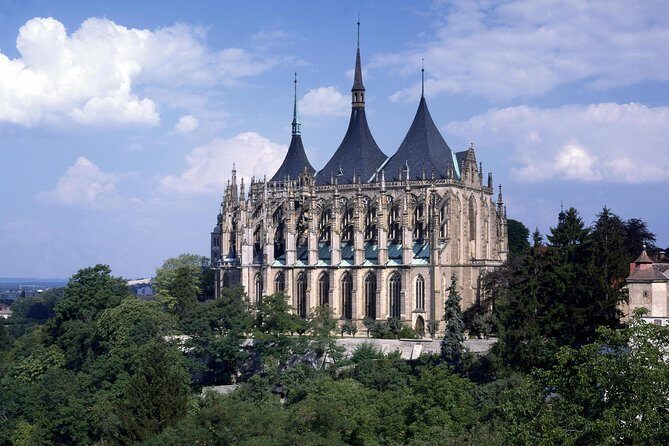 Kutna Hora Half-Day, Incl. the Bone Church & St.Barbara Cathedral - FAQs