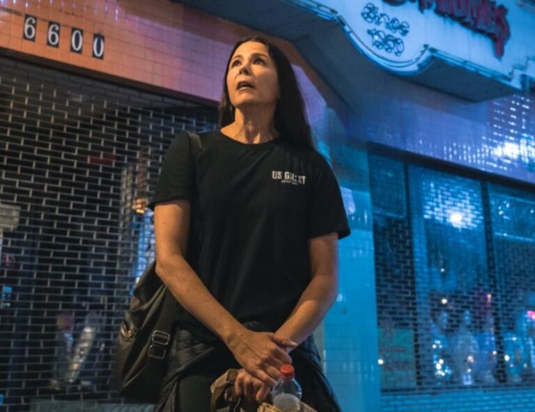 LA Ghosts Boos and Booze Haunted Pub Crawl - A Detailed Look at the Haunted Pub Crawl Experience