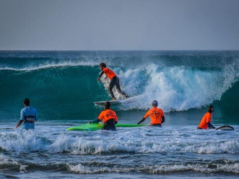 La Pared: Surf Courses for All Levels - Why This Experience Offers Good Value