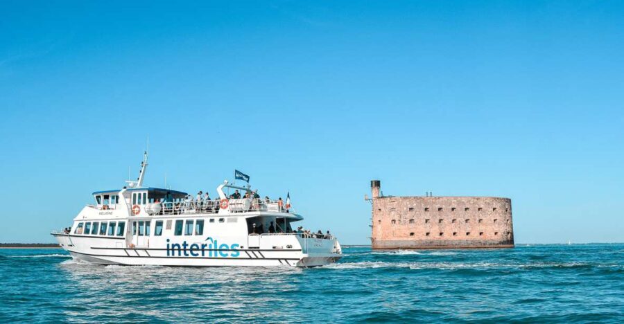 La Rochelle: Boat trip to Fort Boyard (2h00) - An Authentic, Scenic Journey to Fort Boyard