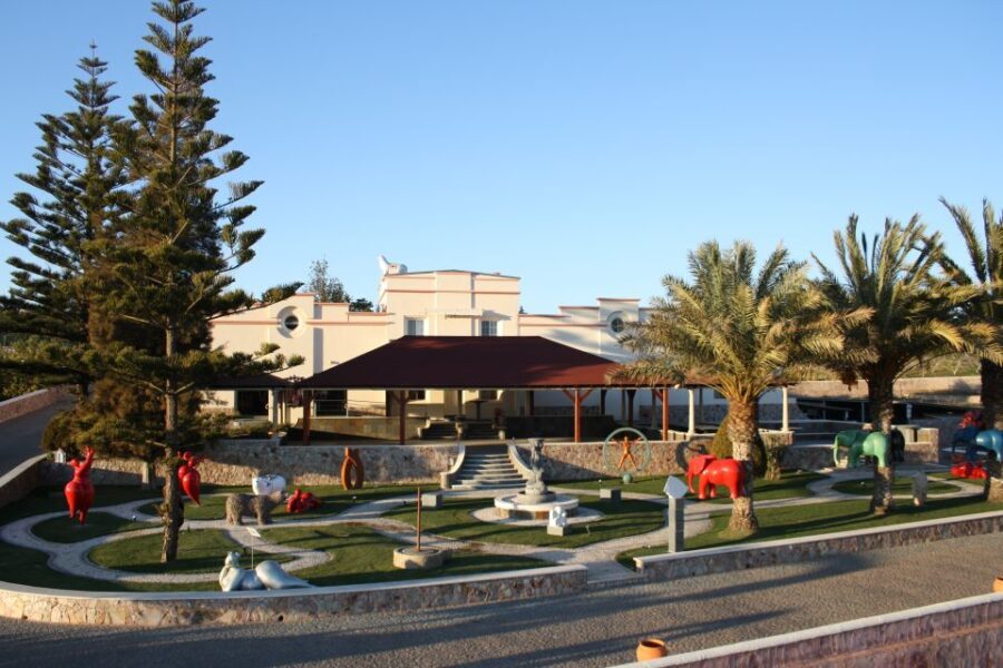 Lagoa: Guided Winery Tour and Local Wine Tasting - Exploring the Algarve Winery Experience
