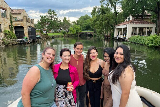 Lake Austin Sunset Boat Cruise  1 - Hour Scenic Tour BYOB - Why This Tour Stands Out