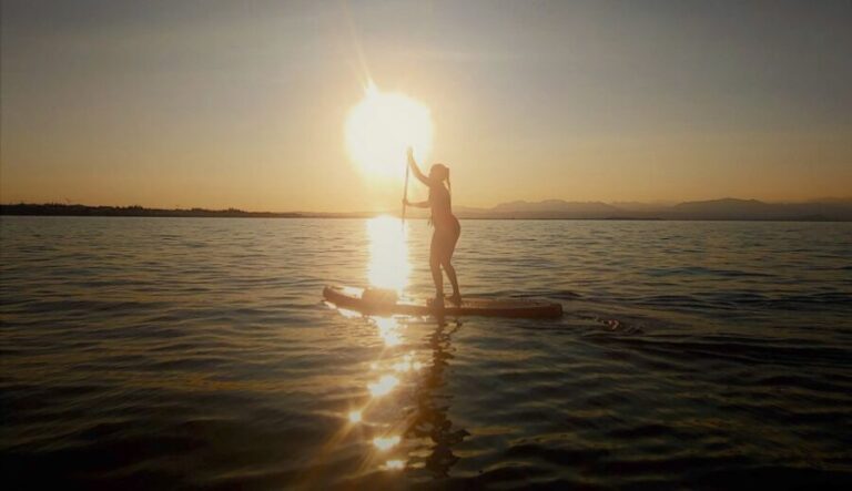 Lake Garda: Stand-Up Paddleboard Sunset Experience - What to Expect on the Tour