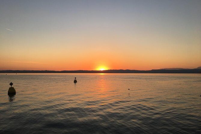 Lake Garda Sunset Cruise from Sirmione with Prosecco - FAQ