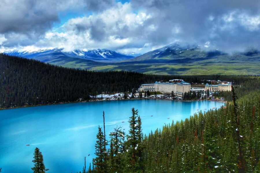Lake Louise,Moraine,Emerald Lake,Johnston Canyon & BanffTour - Real Travelers’ Perspectives