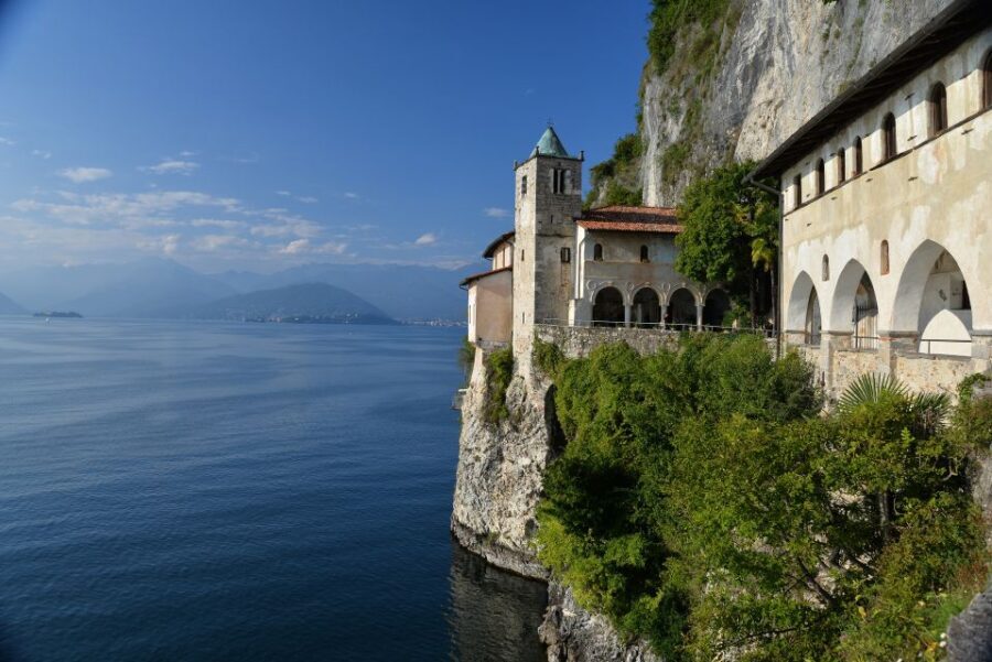 Lake Maggiore: 1-Day Boat, Bus & Cable Car Travel Pass