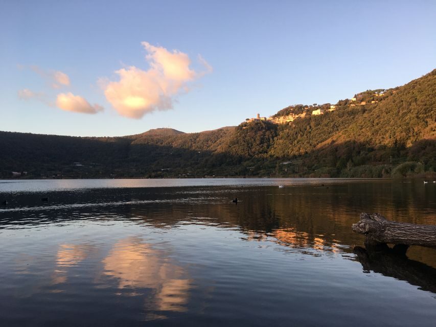 Lake Nemi: SUP Course and Food Tasting at the Lake - A Close Look at the Lake Nemi SUP and Food Tasting Experience