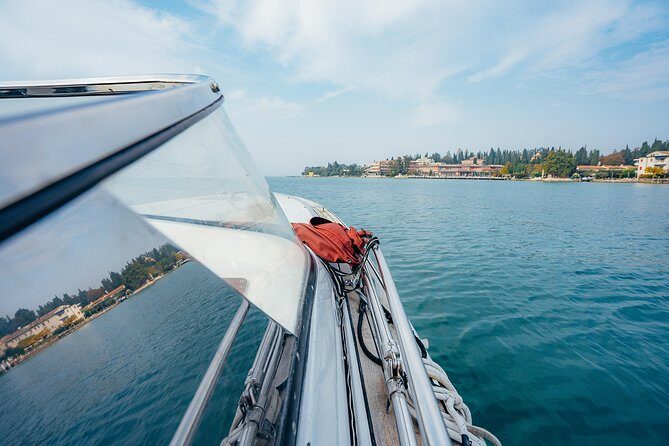 Land of Venice: Verona, Lake Garda and Countryside Private Tour - Deep Dive into the Itinerary