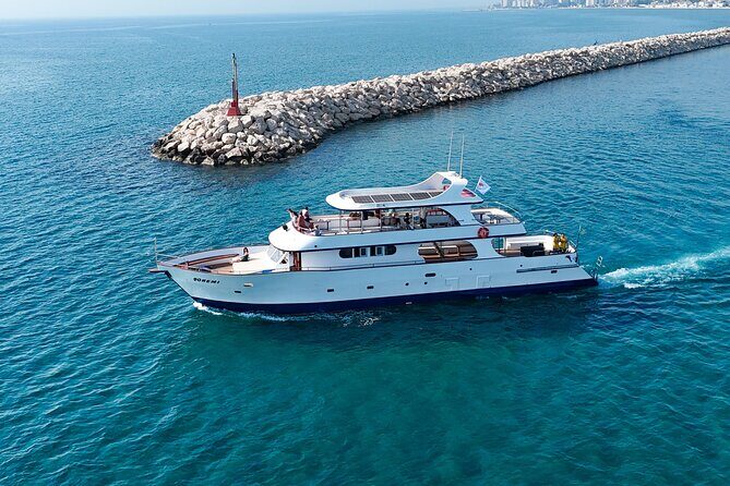 Larnaca Bay Cruise - A detailed look at the Larnaca Bay Cruise