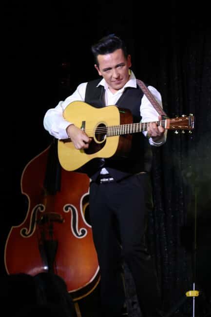 Las Vegas: Johnny Cash Tribute Show - In-Depth Review of the Johnny Cash Tribute Show