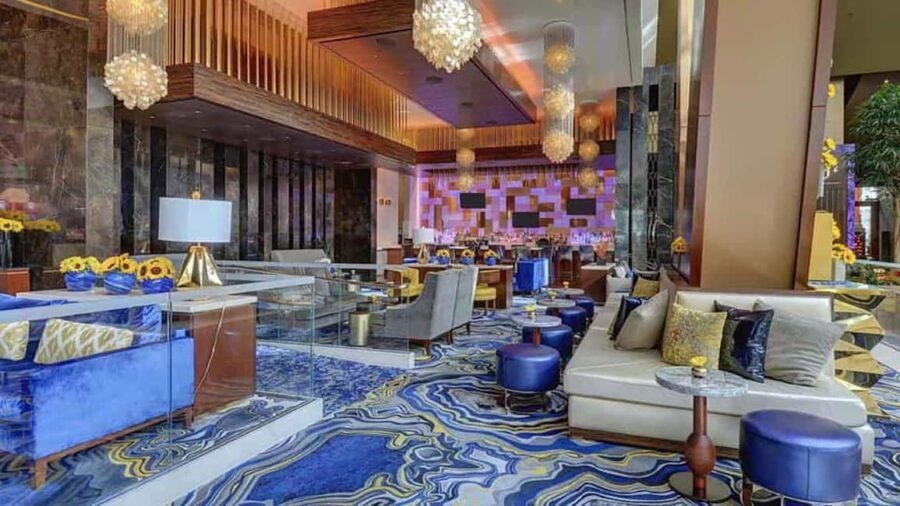 Las Vegas : Pool Crawl w/ Party Bus, Open Bar & VIP Entry - Who Is This Tour Best For?