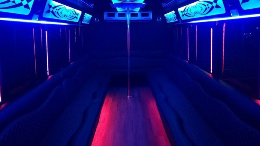 Las Vegas: Private Party Bus Tour Of Vegas Strip w Champagne - The Itinerary Breakdown