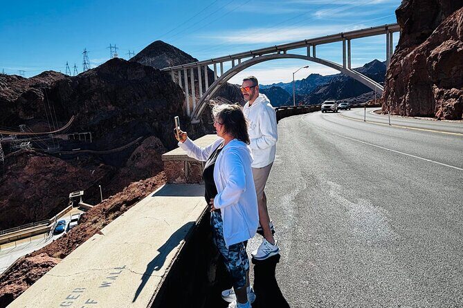 Las Vegas Tour to Grand Canyon, Hoover Dam & 7 Magic Mountains - Who Should Book This Tour?