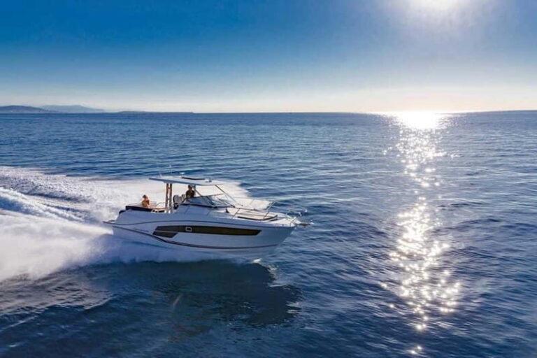 Latchi: Private Yacht Charter on Latchi Oasis - Detailed Breakdown of the Experience