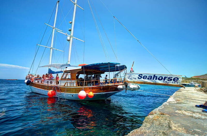 Late afternoon cruise to the Blue Lagoon and seacaves - An In-Depth Look at the Sunset Cruise to the Blue Lagoon and Caves