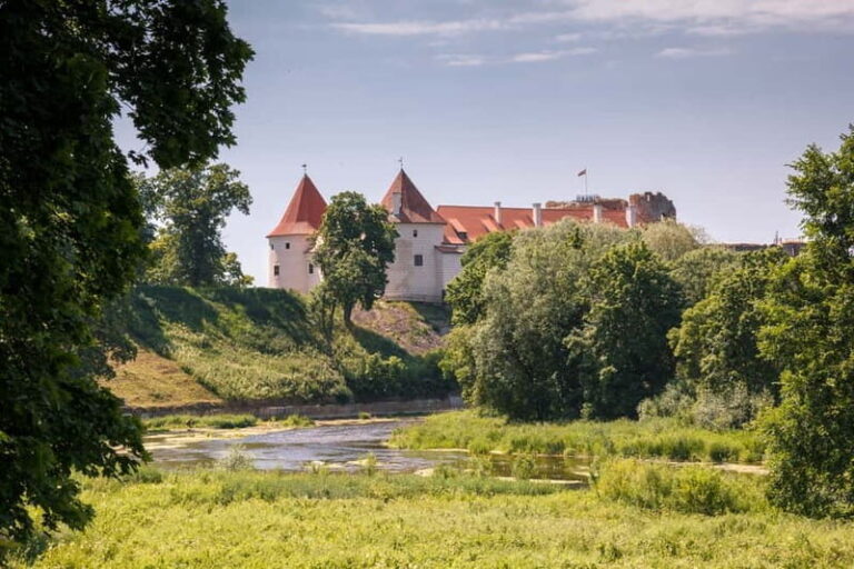 Latvian Palace and Medieval Castle Private Trip - Final Thoughts