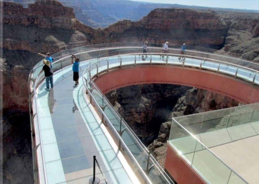 Laughlin: Grand Canyon Tour with lunch - A Closer Look at the Grand Canyon Tour from Laughlin
