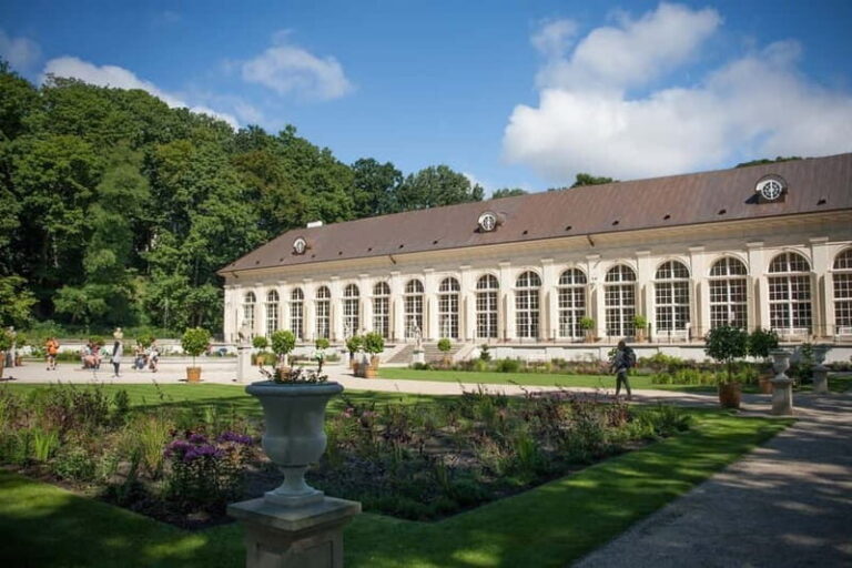 Lazienki Park and Museum of King Jan III Palace at Wilanow - A Detailed Look at What You Can Expect