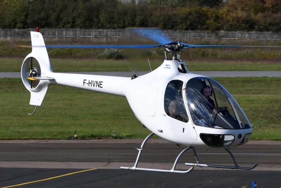 LE HAVRE: 20 minutes Helicopter Flying Lesson - The Experience in Detail: What You Can Expect from Your Helicopter Lesson