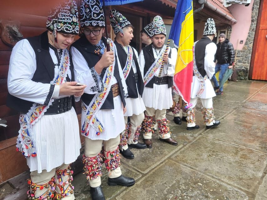 Learning toghether Transylvanian dances in Sibiu - A Deep Dive into the Experience