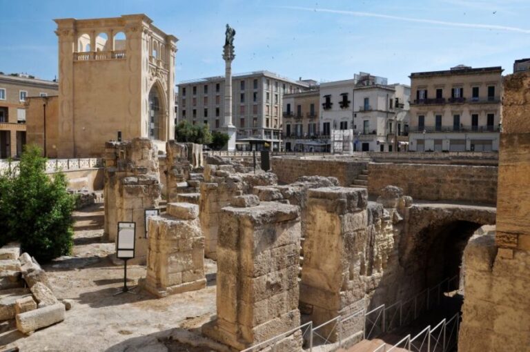 Lecce Unveiled: 2-Hour Guided Baroque Adventure - Exploring Lecce in Depth