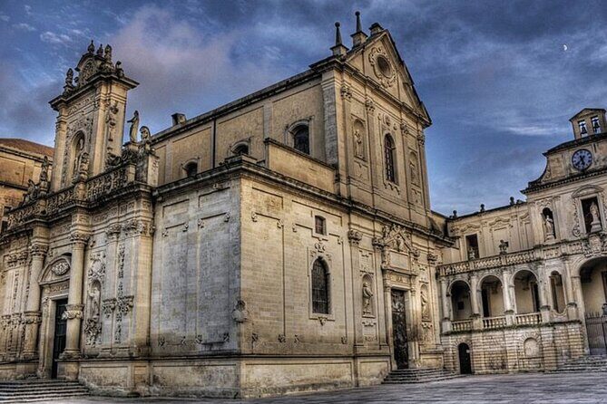 Lecce Walking Tour with Audio and Written Guide by a Local - How the Tour Works and Practical Details
