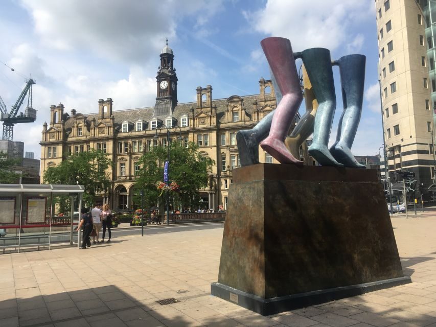 Leeds: 2-Hour Highlights Walking Tour - What You Can Expect at Each Stop