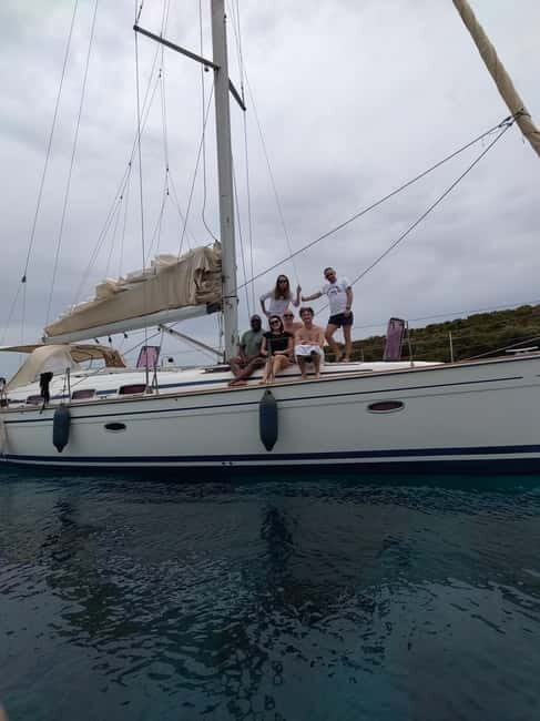 Lefkada: Private Sailboat Rental with Skipper - An In-Depth Look at the Lefkada Private Sailboat Experience