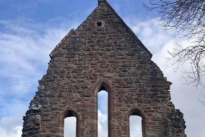 Legendary Loch Ness and Urquhart Castle Tour - Authentic Traveler Insights and Hidden Gems