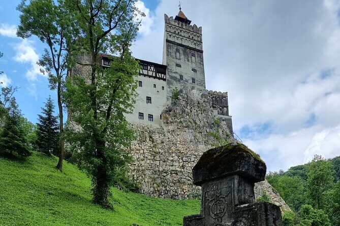 Legends & Stories from Transylvania -2 Castles & Brasov Old Town - Who Is This Tour Best For?