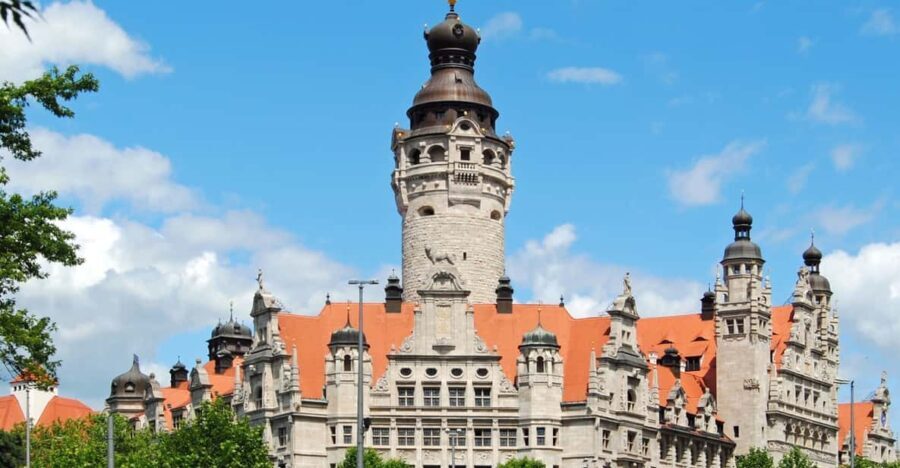 Leipzig: Guided tour through the New Town Hall - A Closer Look at the Tour Experience