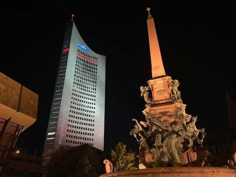 Leipzig Night Watchman 2.0: modern evening tour  entertaining & visually stunning! - Who Will Love This Tour?