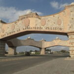 Leon: Cristero Rebellion Guided Tour with Breakfast - Key Points