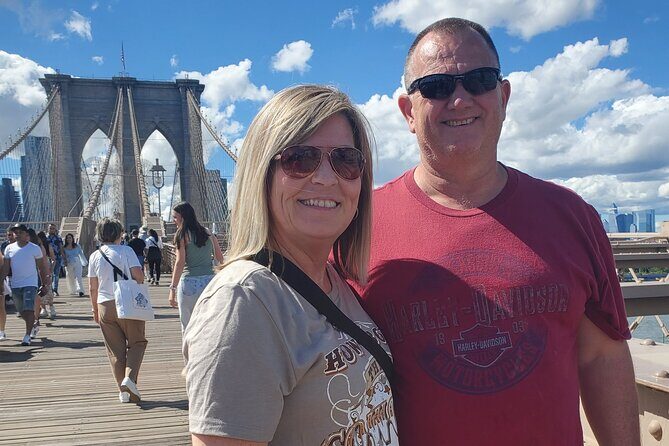 Let's take a walk across the iconic Brooklyn Bridge