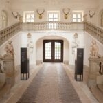 Lichtenwalde Castle: Guided tour - The Experience: Practical Details and Considerations