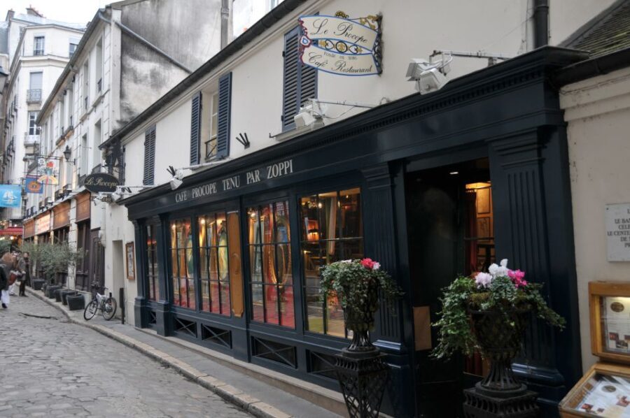 Lifestyle Tour of Saint-Germain-des-Prés - A Deep Dive into the Saint-Germain-des-Prés Experience