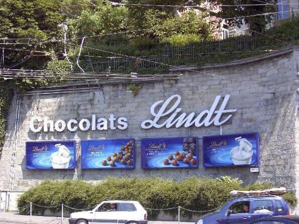 LINDT Home of Chocolate, Cruise On Lake Zurich And Old Town Walking Tour - The Value of This Tour