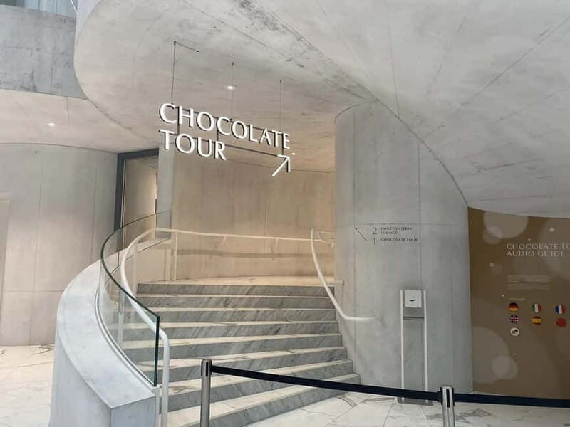 Lindt Home of Chocolate & Lake Zurich Boat tour - Practical Considerations and Tips