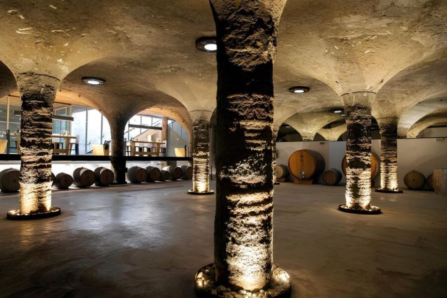 Lipari: Winery Guided Tour and Wine Tasting - A Balanced Look at the Experience