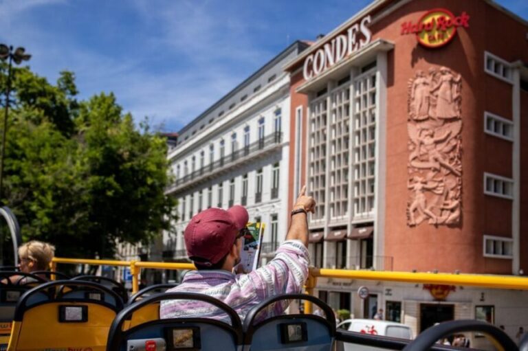 Lisbon: 1-or 2-Day Hop-On Hop-Off Bus Tour - Who Will Love This Tour?