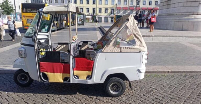 Lisbon: 1,5 Hours Historical Tuk Tour for Two Persons. - Authentic Insights from Past Travelers