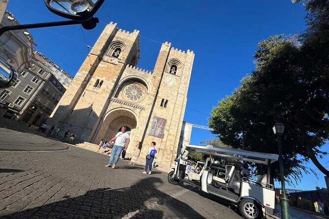 Lisbon 1h30 Tuk-Tuk Tour: The best way to visit the city - Exploring Lisbon with a 1.5-Hour Tuk-Tuk