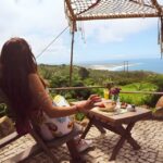 Lisbon Coast Tour: Paradise Beaches & Famous Beach Bars - What the Tour Really Delivers