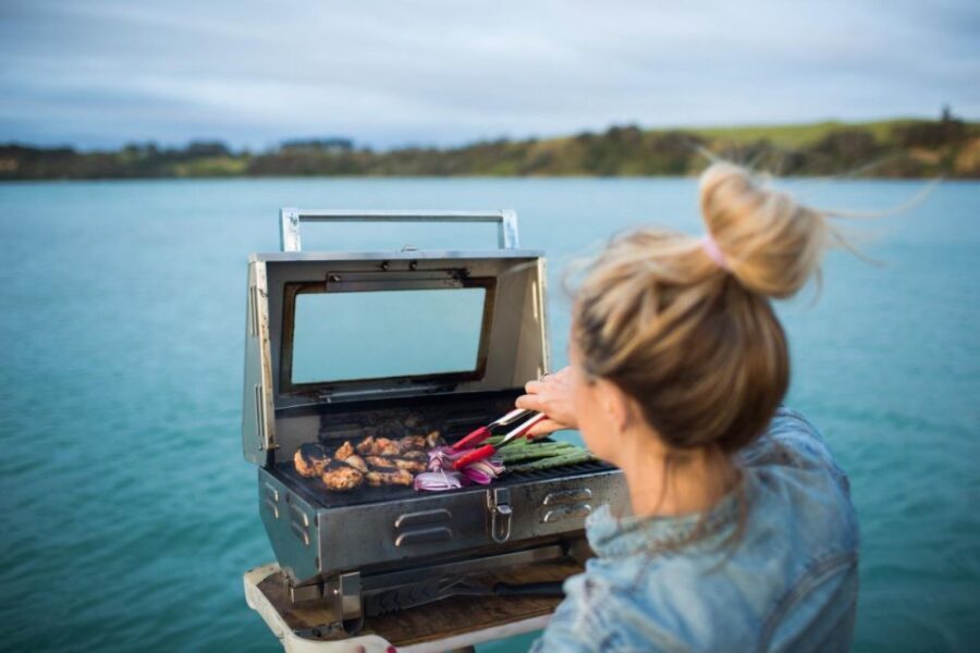 Lisbon: Cruise to the Beach with BBQ, Open Bar and Music - Beach Stops for a Refreshing Escape